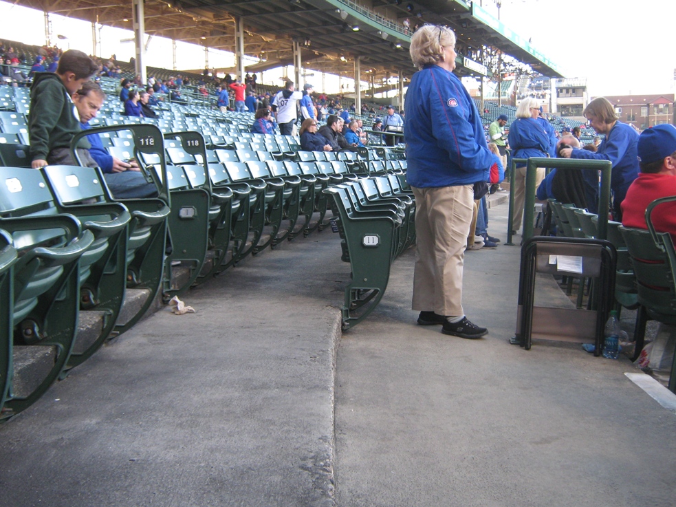wrigley field seating lower