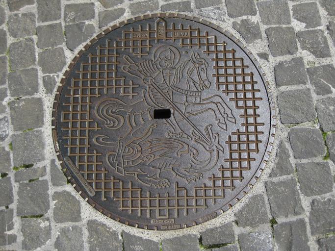manhole cover recycling