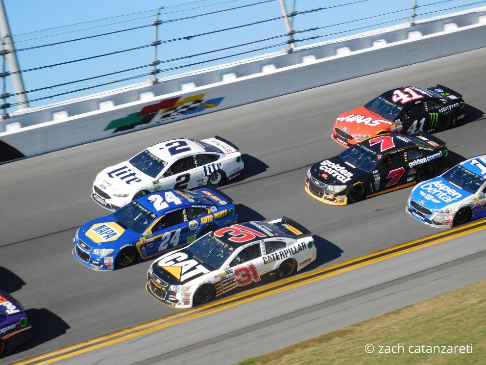 restrictor plate racing