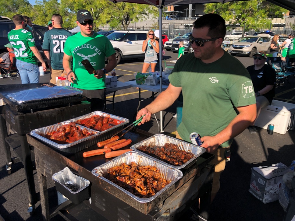 Eagles Tailgating cooking